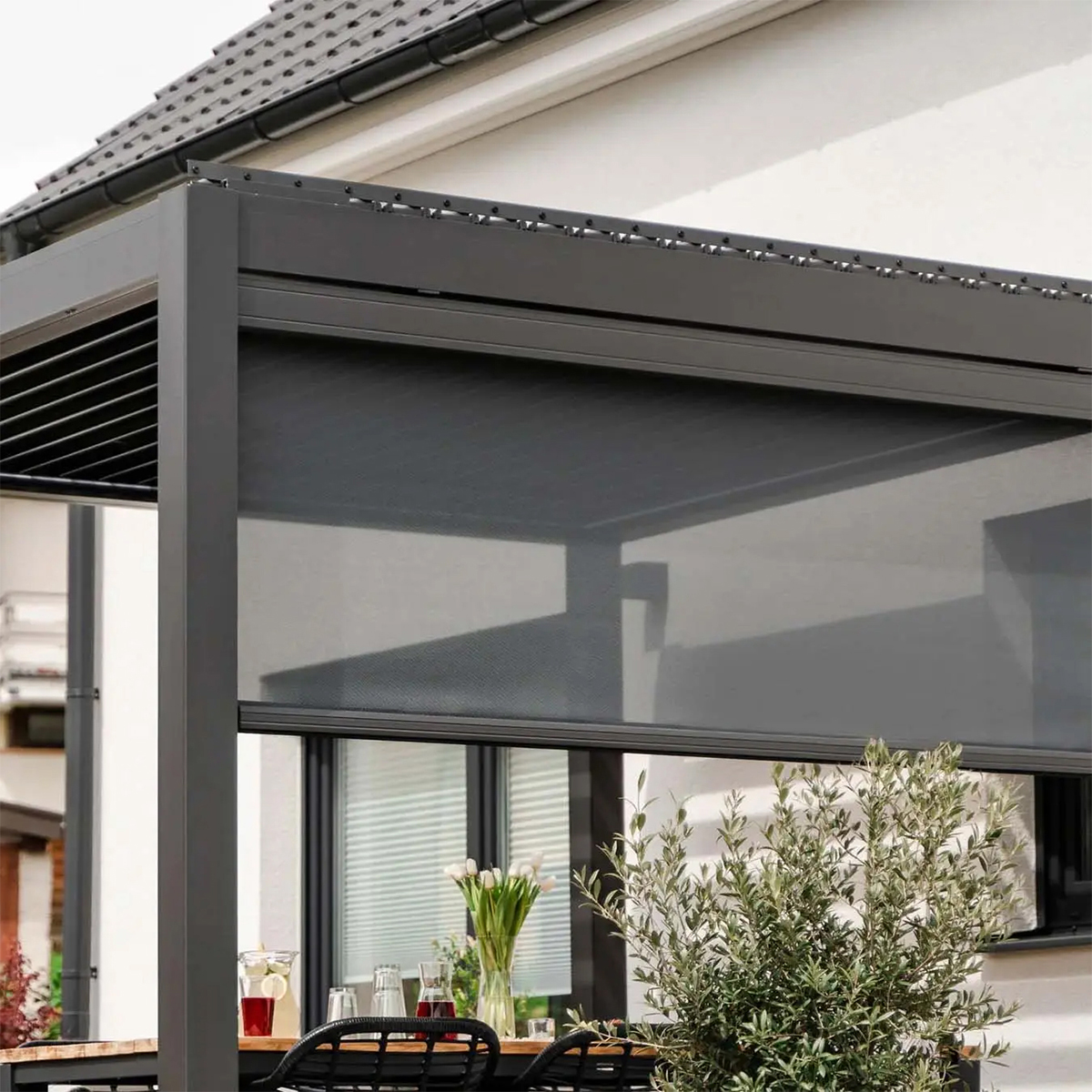 Smart Blackout Outdoor Windpro - Outdoor Power Blinds recension och pris